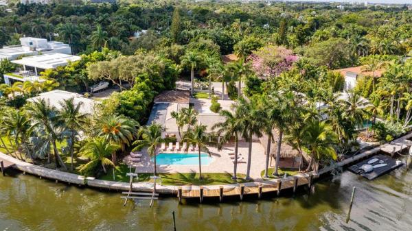 New Belle Meade, 7405 Belle Meade Blvd, Miami, Florida 33138, image 1