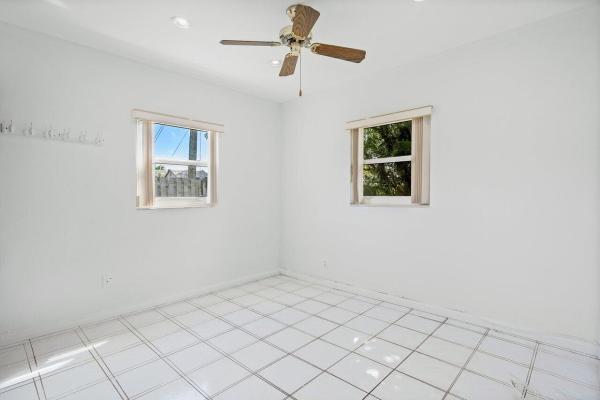 Collier Estates, 420 NE 59th St, Oakland Park, Florida 33334, image 1