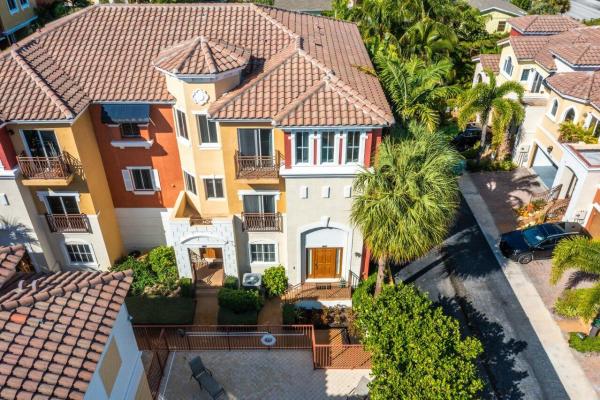 Coastal Bay, 1600 Coastal Bay Blvd, Boynton Beach, Florida 33435, image 2