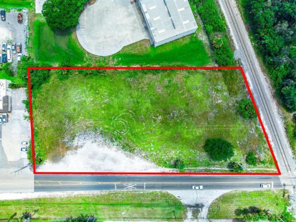 Maravilla Gardens, 3112 Oleander Ave, Fort Pierce, Florida 34982, image 1