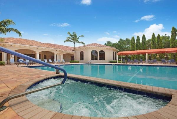 Tivoli Lakes, 10118 Noceto Way, Boynton Beach, Florida 33437, image 2