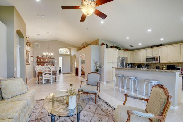 Valencia Shores, 8217 Sandpiper Glen Dr, Lake Worth, Florida 33467, image 1