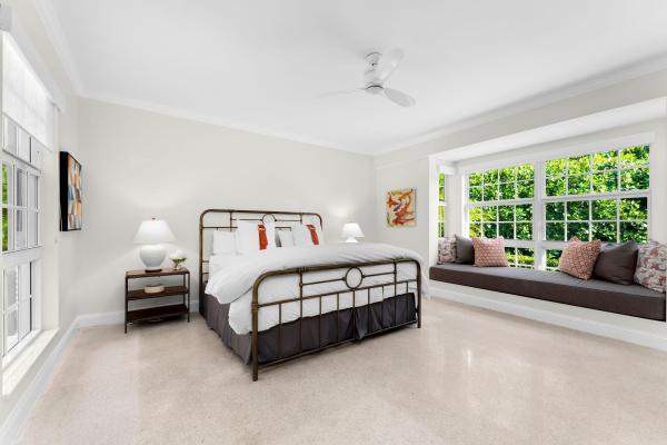 Golf Village, 41 Country Rd, Village Of Golf, Florida 33436, image 1