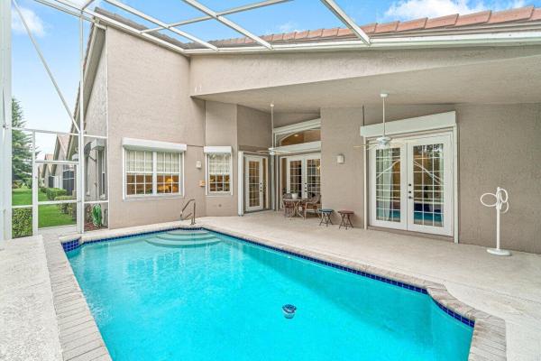 Lakeridge Falls, 7278 Falls Rd E, Boynton Beach, Florida 33437, image 2