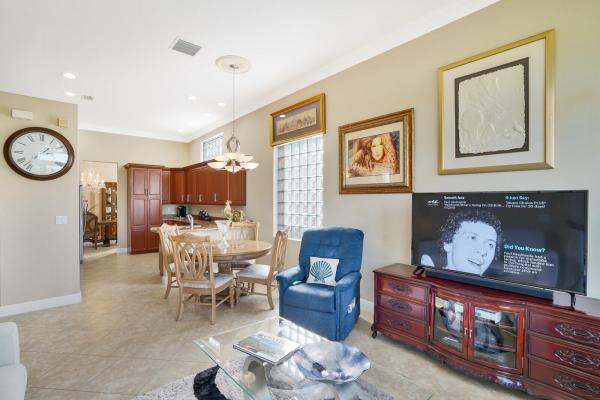 Buena Vida, 9329 Via Grande W, Wellington, Florida 33411, image 2