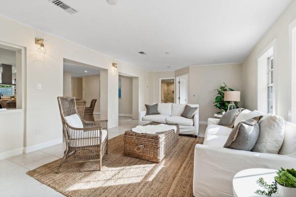 North Palm Beach Village, 520 Inlet Rd, North Palm Beach, Florida 33408, image 1