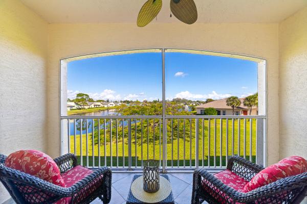 The Lakes At The Savannah, 1785 S Dovetail Dr #1, Fort Pierce, Florida 34982, image 2