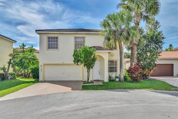 Wellington Lakes, 1754 Pierside Cir, Wellington, Florida 33414, image 1