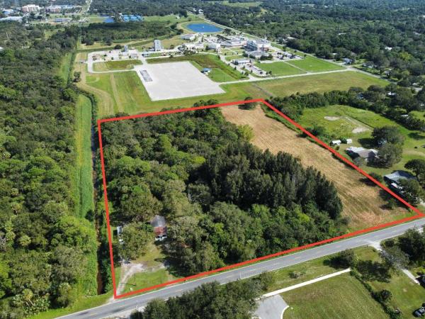 2696 Mcneil Rd, Fort Pierce, Florida 34981, image 1