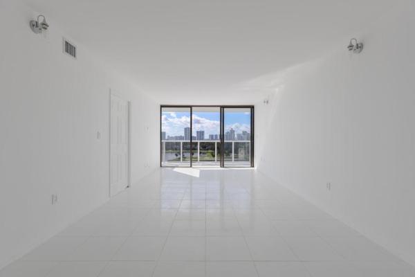 Eldorado Towers, 3625 N Country Club Dr #1108, Aventura, Florida 33180, image 2
