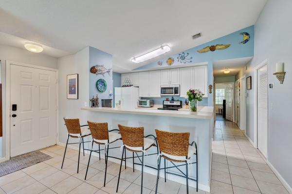 Westwood Lakes, 12847 Woodmill Dr, Palm Beach Gardens, Florida 33418, image 3