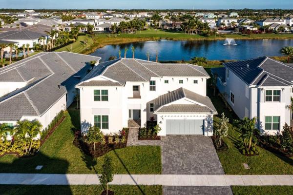 Watermark At Avenir, 9217 Crestview Cir, Palm Beach Gardens, Florida 33412, image 3