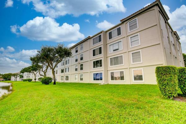 Huntington Pointe, 14096 Huntington Pointe Dr #202, Delray Beach, Florida 33484, image 1