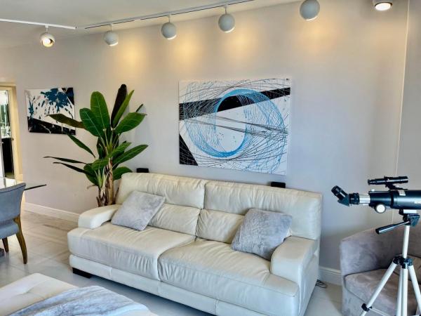 11111 Biscayne Blvd #9d, Unincorporated Dade County, Florida 33181, image 1