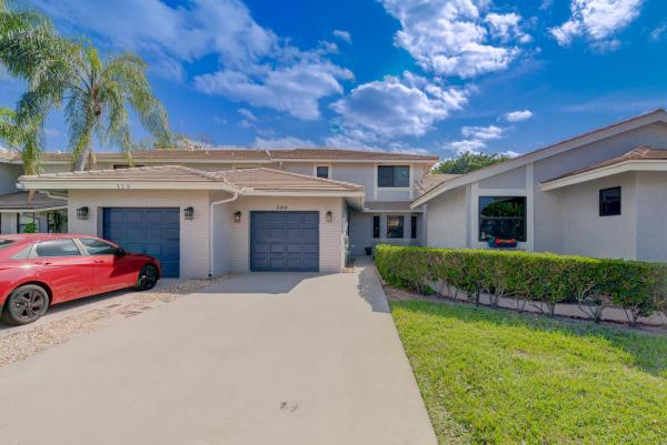 The Townhomes Of Deer Creek, 306 Deer Creek Lakeside Way, Deerfield Beach, Florida 33442, image 1