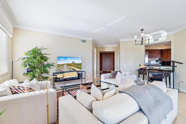 The Landmark At The Gardens, 3630 Gardens Pkwy #905C, Palm Beach Gardens, Florida 33410, image 2