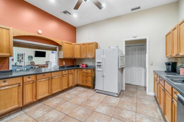 High Point Of Delray 2, 515 High Point Dr #D, Delray Beach, Florida 33445, image 2