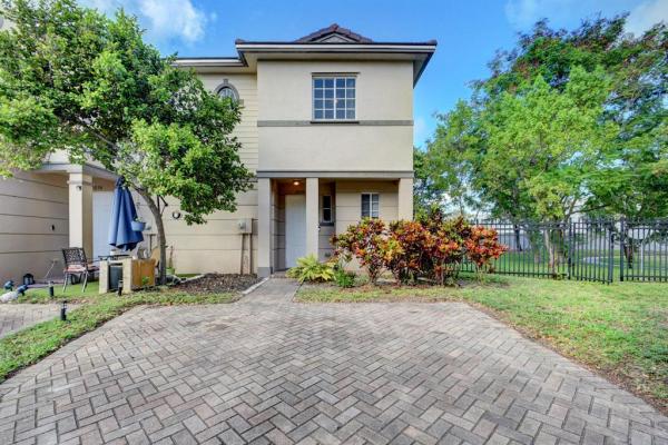 Marsh Harbour, 2036 Marsh Harbour Dr, Riviera Beach, Florida 33404, image 1