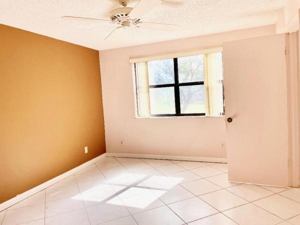 Sunrise Lakes 4, 2726 NW 104th Ave #207, Sunrise, Florida 33322, image 1
