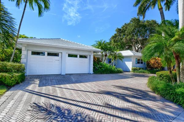 Lake Rogers Isle, 820 NE 33rd St, Boca Raton, Florida 33431, image 2