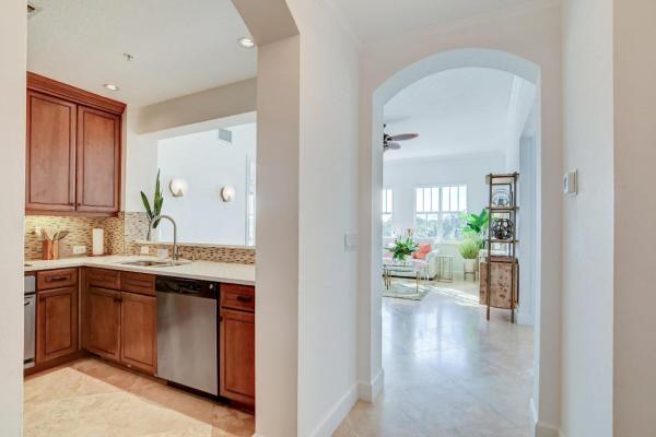 City Walk At Pineapple Grove, 200 NE 2nd Ave #314, Delray Beach, Florida 33444, image 3