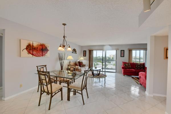 Huntington Towers, 7370 S Oriole Blvd #604, Delray Beach, Florida 33446, image 2