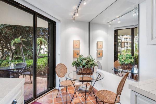 Sutton Place, 2778 S Ocean Blvd, Palm Beach, Florida 33480, image 2