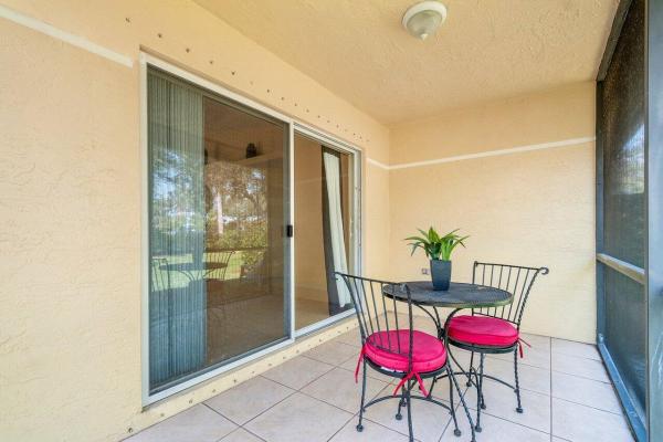 Bridgeport At Baywinds, 9449 Bridgeport Dr, West Palm Beach, Florida 33411, image 2