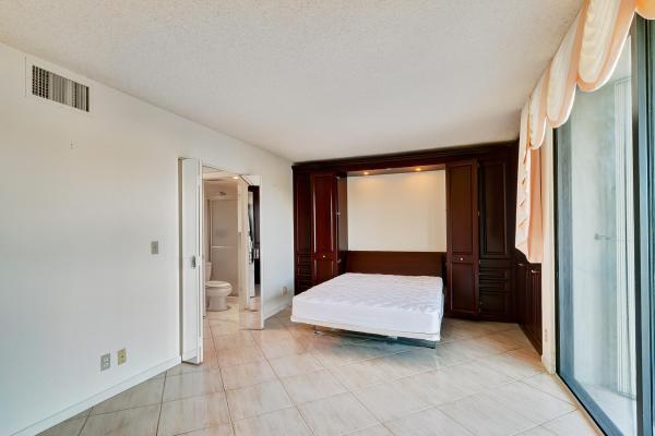 Lincoln Tower, 2400 Presidential Way #701, West Palm Beach, Florida 33401, image 3