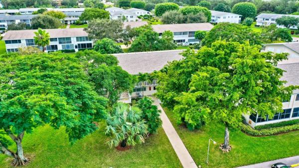 Windsor At Century Village, 287 Windsor #M, West Palm Beach, Florida 33417, image 1