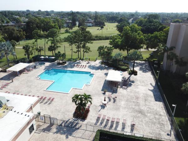 Lucerne Pointe, 7673 Tahiti Ln #205, Lake Worth, Florida 33467, image 1
