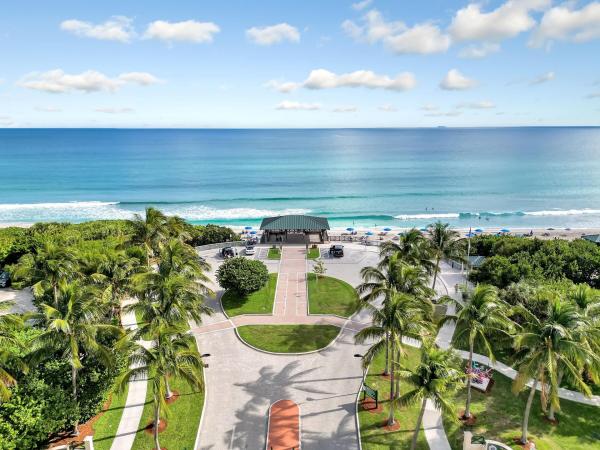 238 NW 11th St, Boca Raton, Florida 33432, image 1