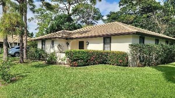 Pine Villas, 433 Pine Villa Dr, Atlantis, Florida 33462, image 1