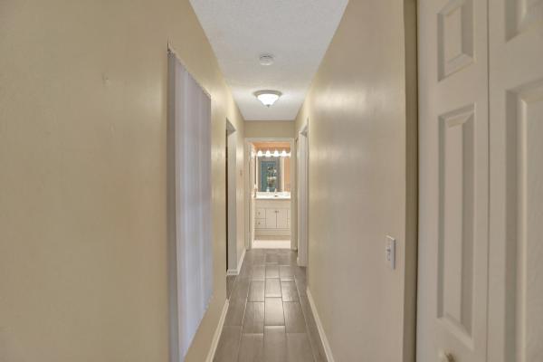 Parkview Place, 1110 New Parkview Pl, Haverhill, Florida 33417, image 1