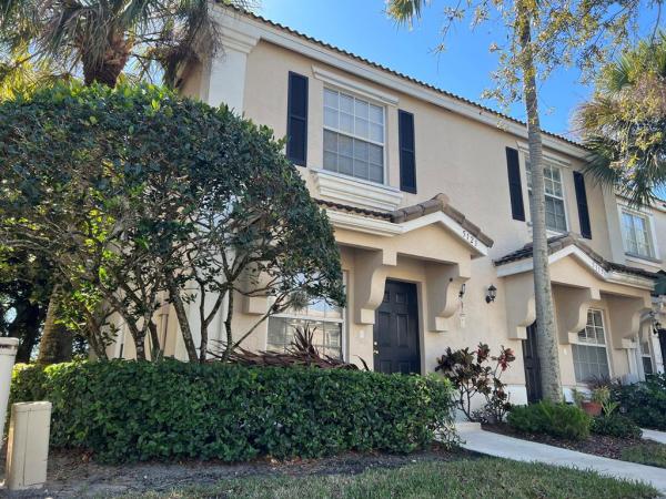 Palmbrooke Townhomes, 5121 Palmbrooke Cir, West Palm Beach, Florida 33417, image 1