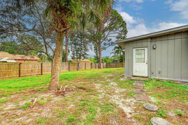 Riverview, 602 SE Ridgely Ave, Port St. Lucie, Florida 34983, image 2