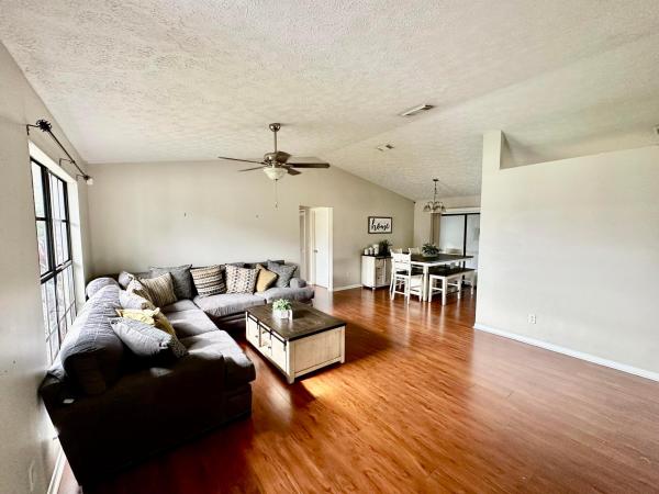 Cashmere Cove, 507 SW Aster Rd, Port St. Lucie, Florida 34953, image 2