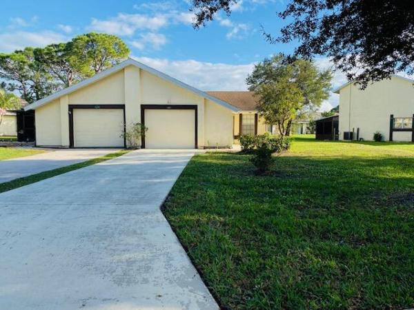 Rivergreen Villas, 1480 SE Rivergreen Cir, Port St. Lucie, Florida 34952, image 1