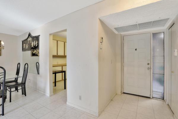 Applewood Village 1, 2670 Carambola Cir N #1754, Coconut Creek, Florida 33066, image 3