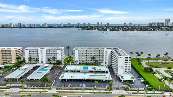 Lake Harbour Towers South, 301 Lake Shore Dr #711, Lake Park, Florida 33403, image 2