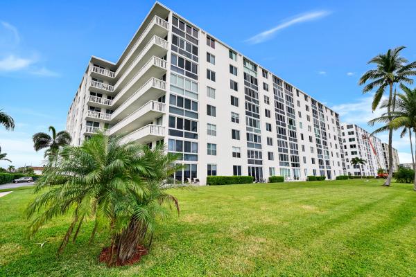 Lake Harbour Towers South, 301 Lake Shore Dr #711, Lake Park, Florida 33403, image 1