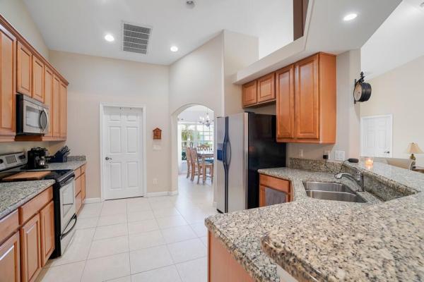 Cashmere Cove, 2032 SW Hampshire Ln, Port St. Lucie, Florida 34953, image 2
