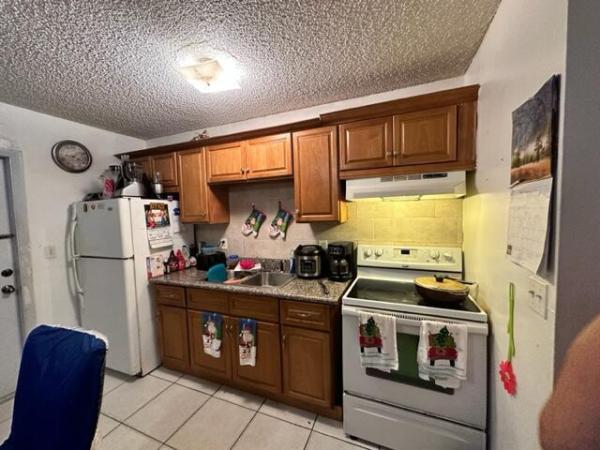 Royal Palm Estates, 422 Caroline Ave, West Palm Beach, Florida 33413, image 3