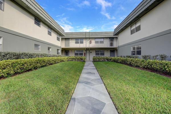 Monaco At Kings Point, 581 Monaco M, Delray Beach, Florida 33446, image 2