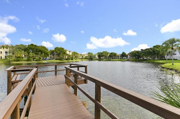 Coronado At Jacaranda, 250 Jacaranda Dr #302, Plantation, Florida 33324, image 2