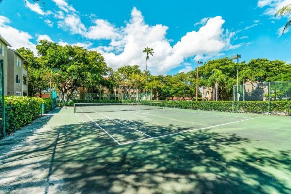 Verano At Delray, 1760 Palm Cove Blvd #5-207, Delray Beach, Florida 33445, image 3