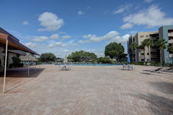 Colony Point, 900 Colony Point Cir #402, Pembroke Pines, Florida 33026, image 1