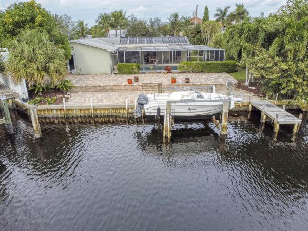 Maheu Estates, 2442 Bay Cir, Palm Beach Gardens, Florida 33410, image 1
