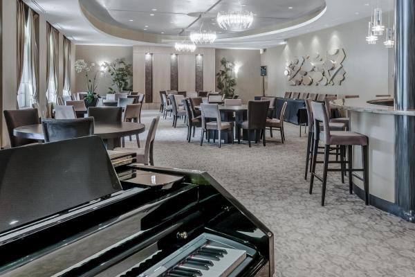 The Landmark At The Gardens, 3610 Gardens Pkwy #804A, Palm Beach Gardens, Florida 33410, image 2