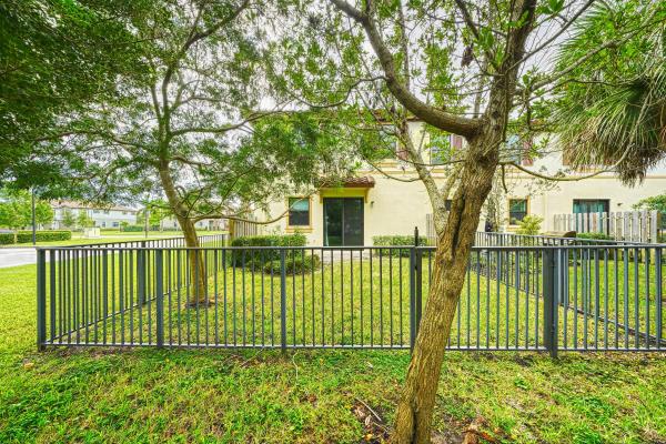 Cambria Parc, 12766 Anthorne Ln, Boynton Beach, Florida 33436, image 2